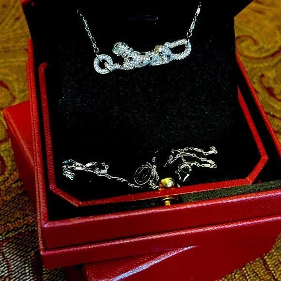 Necklace - Picture 3 of 3